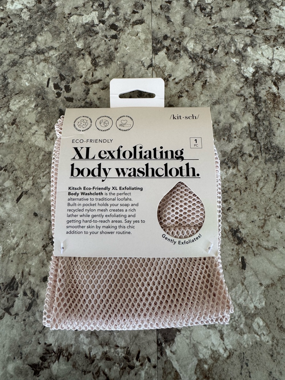 Kitsch XL Exfoliating Body Washcloth in Light Pink